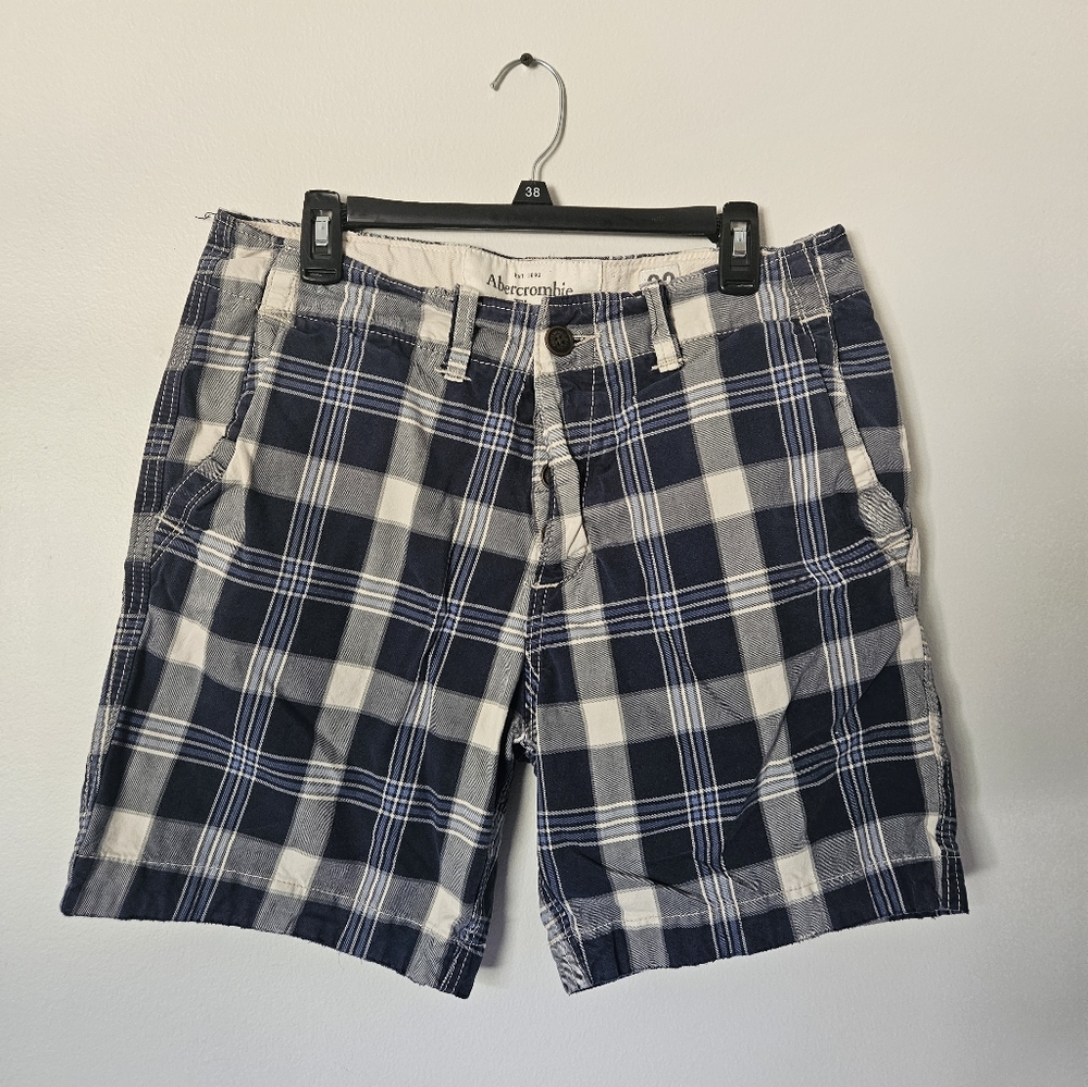 Abercrombie & Fitch Men's Blue Plaid Cotton Shorts, Size 32